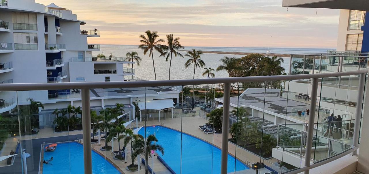Pier Resort Urangan Bagian luar foto