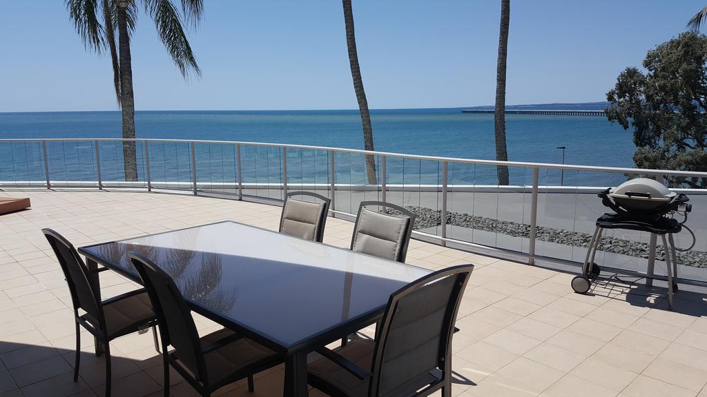 Pier Resort Urangan Bagian luar foto