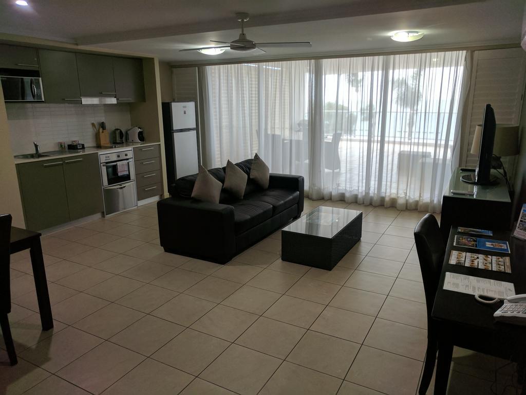 Pier Resort Urangan Bagian luar foto