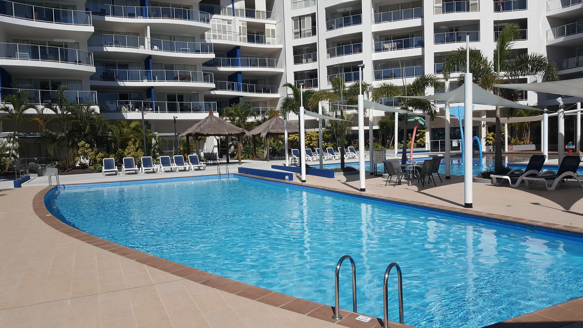 Pier Resort Urangan Bagian luar foto