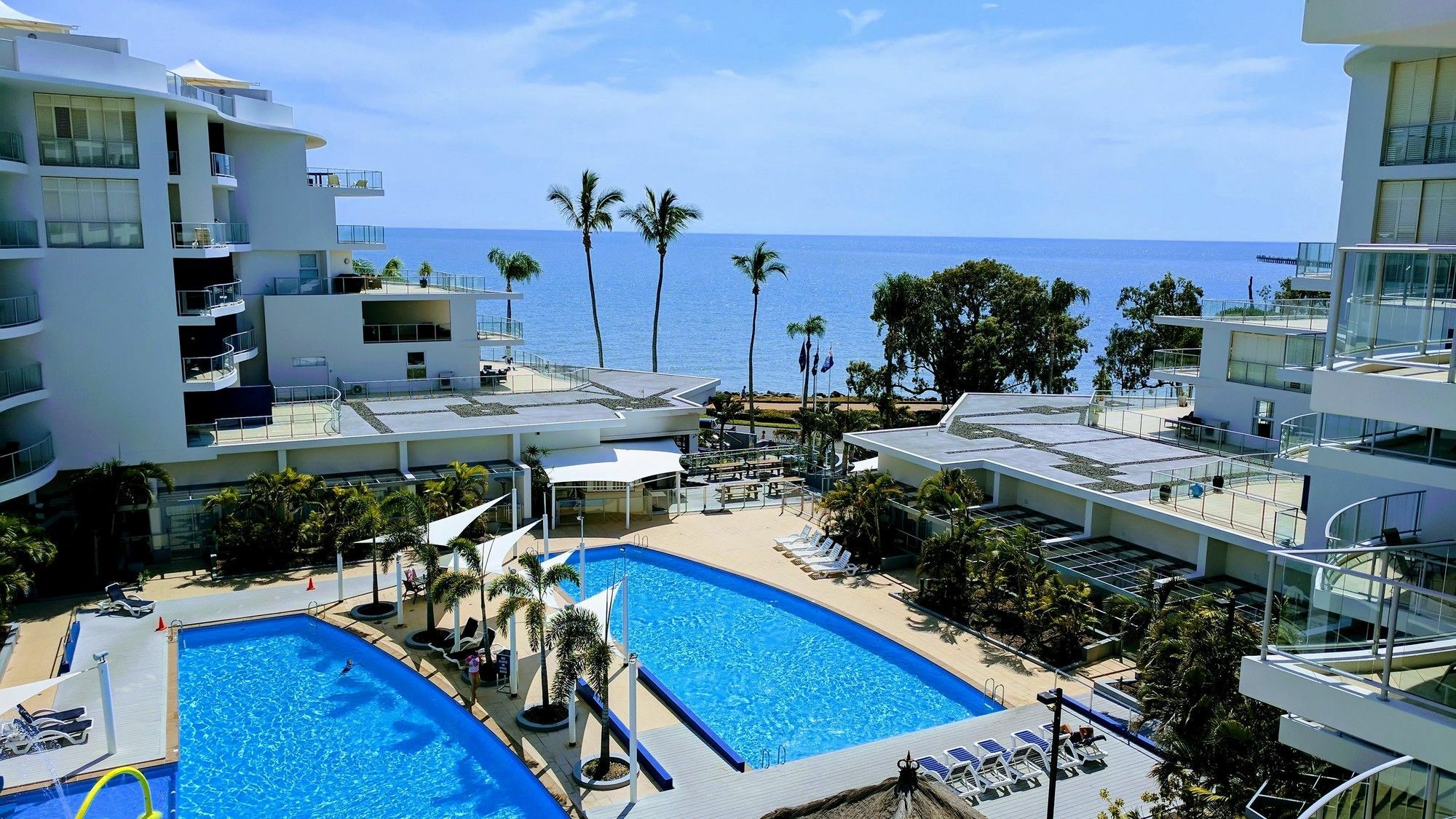Pier Resort Urangan Bagian luar foto